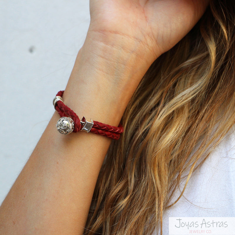 PULSERA ÁNGEL CUERO COLORES DISPONIBLES