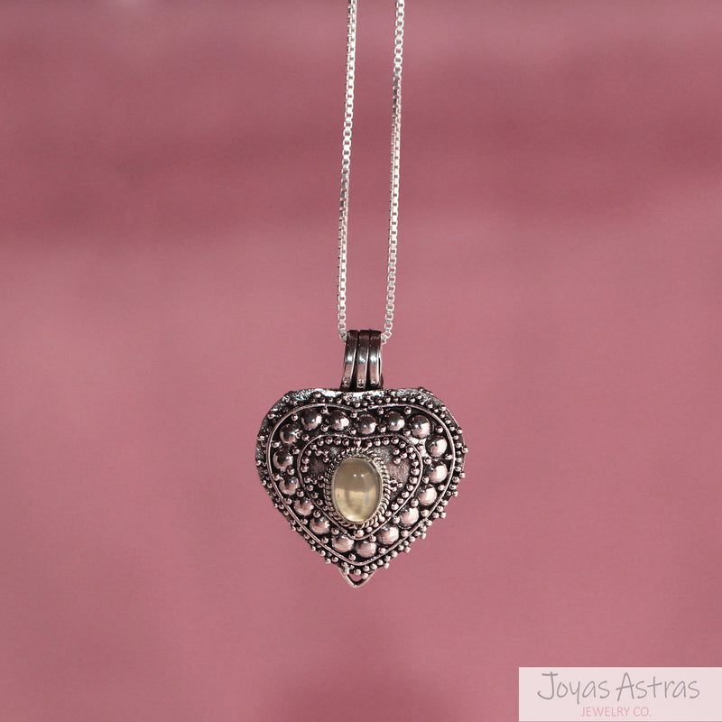 COLLAR LOVE BOX