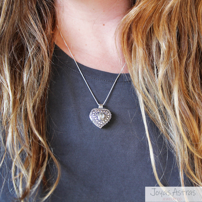 COLLAR LOVE BOX
