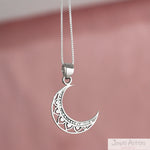 COLLAR MOON MANDALA