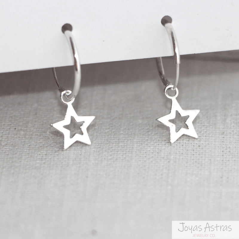 HOLLOW HANGING STAR HOOPS 1.4