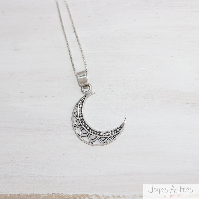 Collar Moon Mandala de Plata