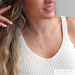 COLLAR CRUZ MICROCIRCONES