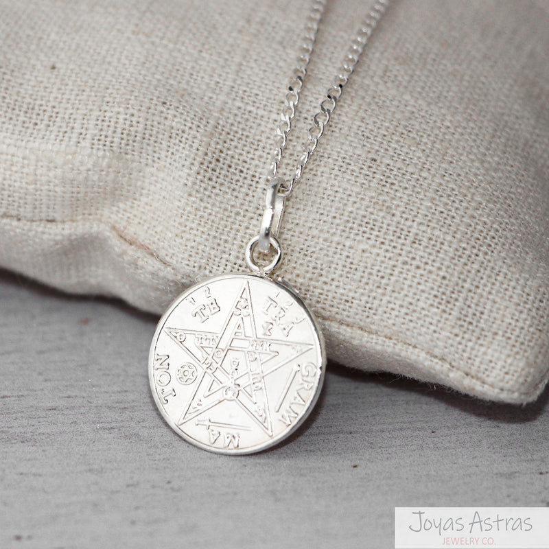 COLLAR TETRAGRAMATON